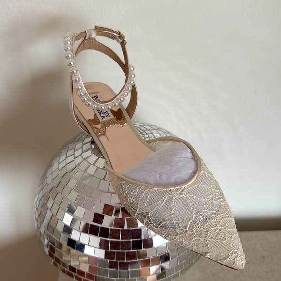 Badgley Mischka Fawn Mesh Pointed Toe Flat with Rhinestone - Picture 14 of 14